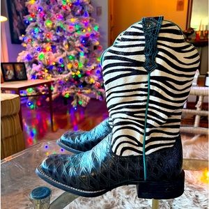 Ariat Cowboy Boots Zebra 10B Fantastic